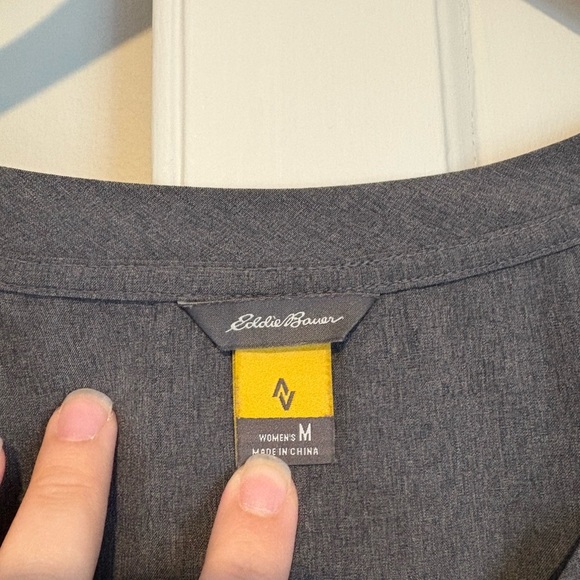 Eddie Bauer Athletic Short Sleeve Dress - Picture 3 of 4